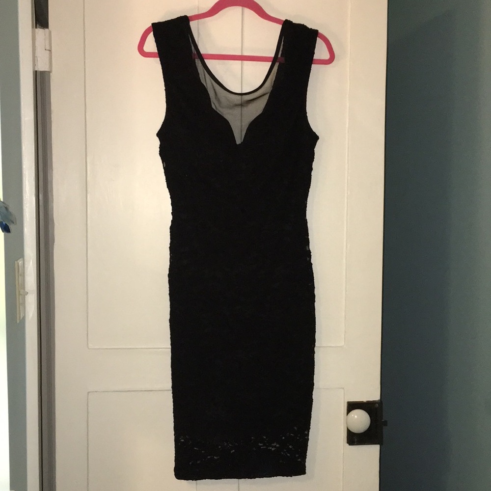 Sexy and chic plus size black dress